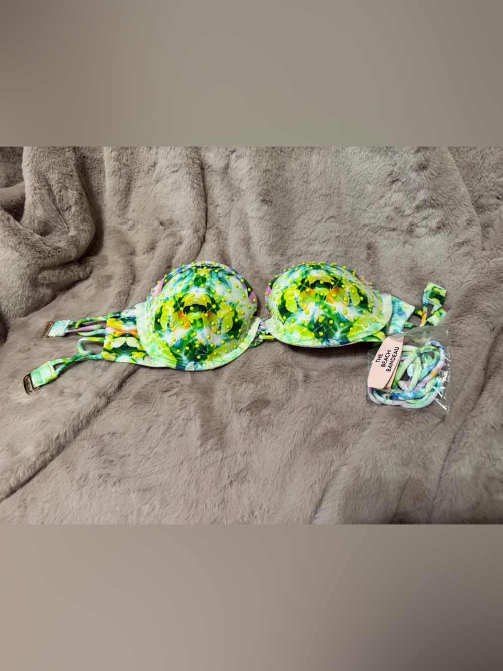 Victoria's Secret Lime Green Floral Padded Bikini Top